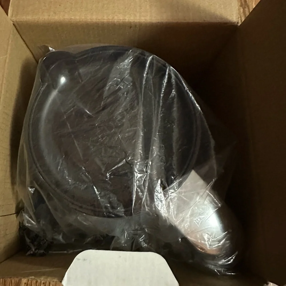 Keurig 2.0 Plastic Carafe 32oz Double-Walled with Easy-Pour Handle, Black